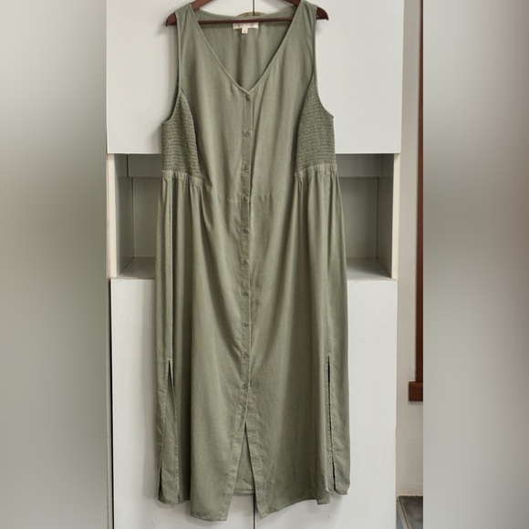 Cloth & Stone Olive Green Midi Dress - Picture 1 of 6